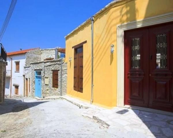 Redblue Door Two Traditional Listed Houses Pano Lefkara Exteriör bild